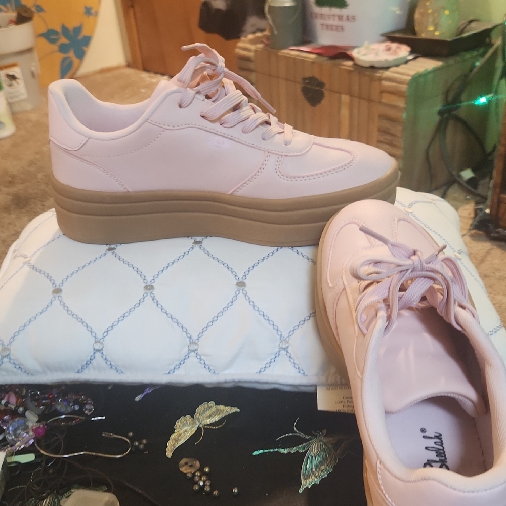 Pink and Brown Low-Top Sneakers with Chunky Sole
